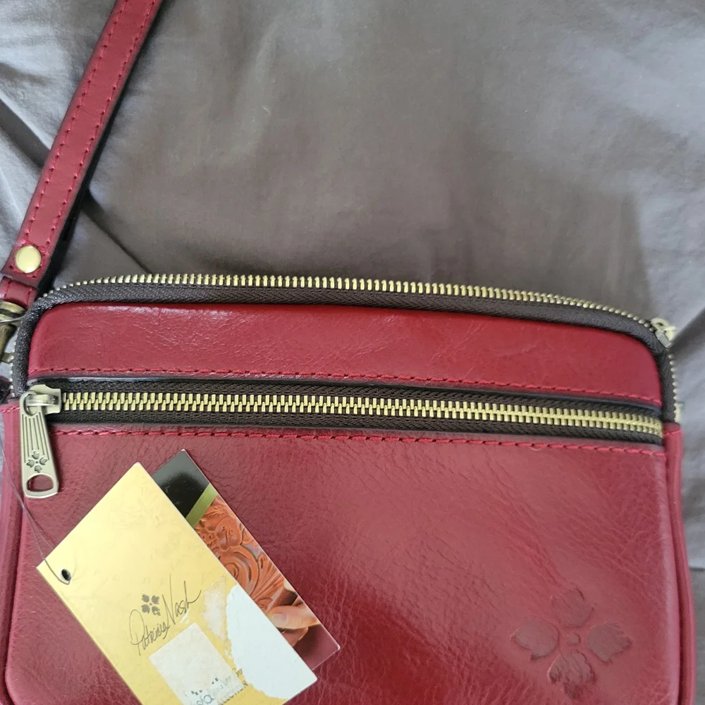 Patricia Nash Red Leather Wristlet Clutch - Picture 9 of 9